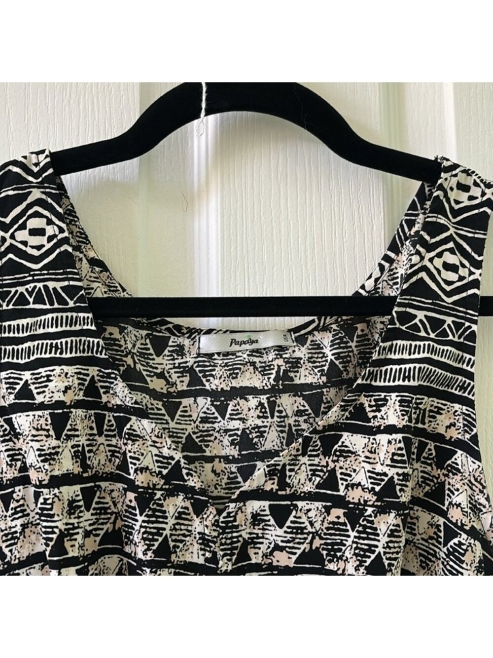 Geometric light elastic babydoll top - Picture 3 of 3
